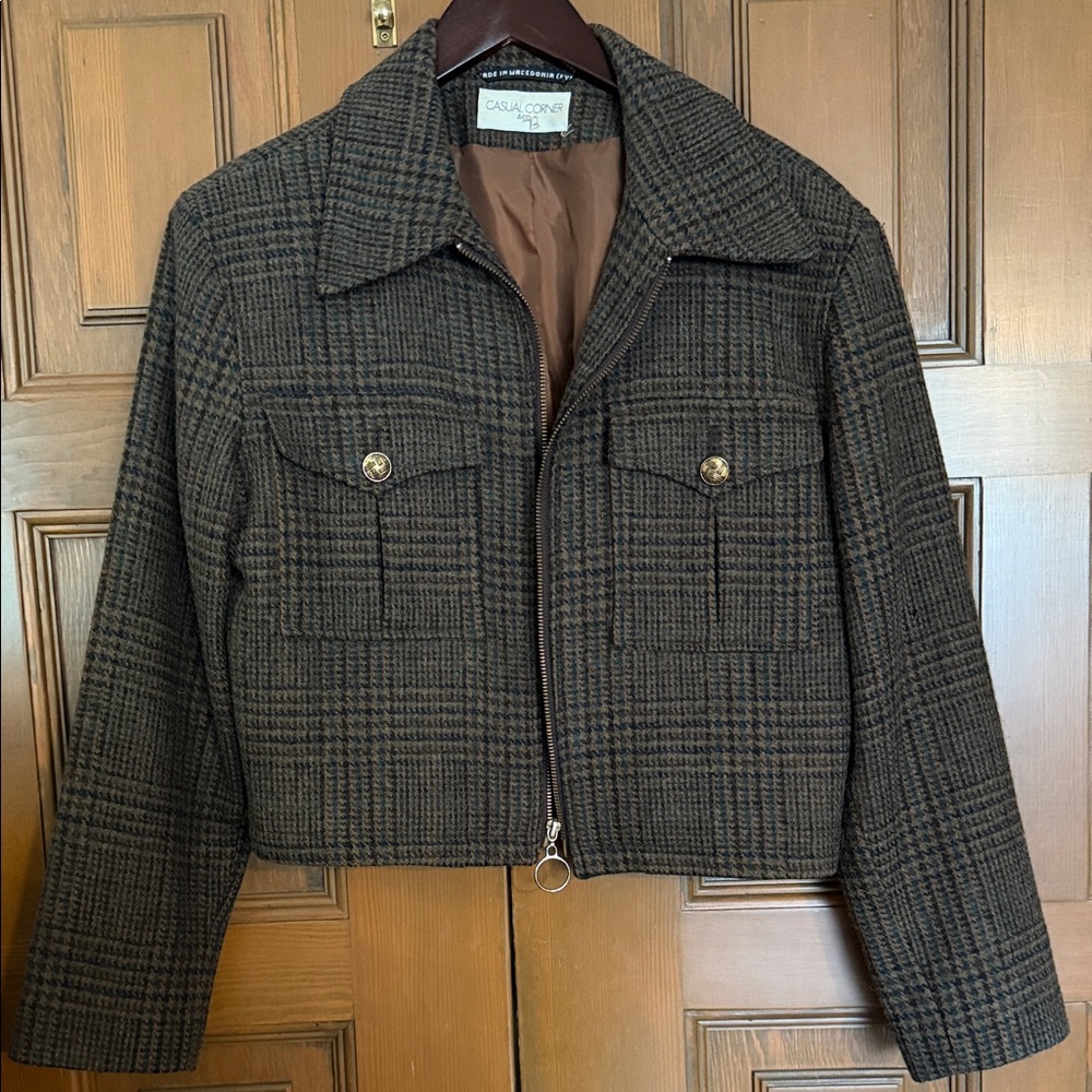 Casual Corner Women's Brown Plaid Zip Jacket